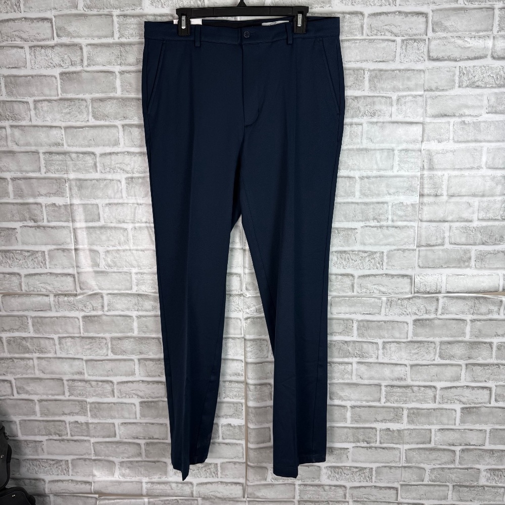 Greg Norman The Ultimate Travel Pants Navy Blue Casual Golf Pants 34 x 34 NWT